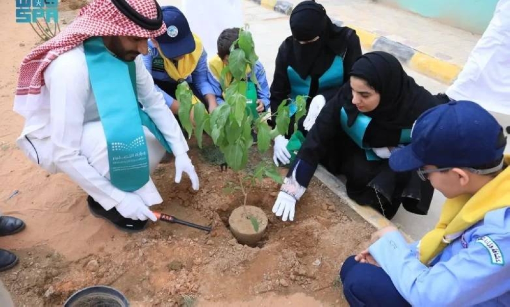 نشر الوعي البيئي بالمدارس
