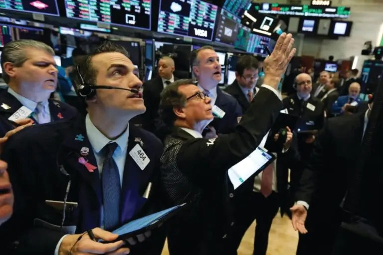 بعد-مستويات-قياسية.-مؤشرات-الأسهم-الأمريكية-تغلق-على-انخفاض