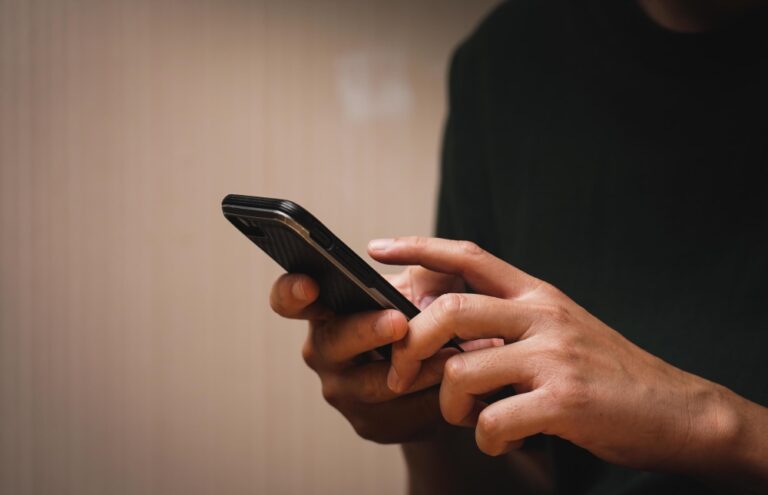 جوجل تطلق مجموعة تحديثات لتنظيم استخدام الهاتف