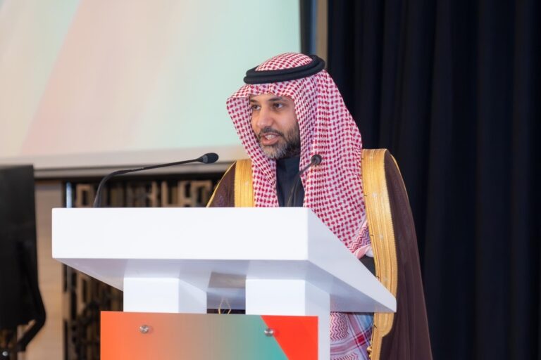 الخلف-يرحب-بالدور-المتنامي-لمكتب-صندوق-النقد-الدولي-في-الرياض