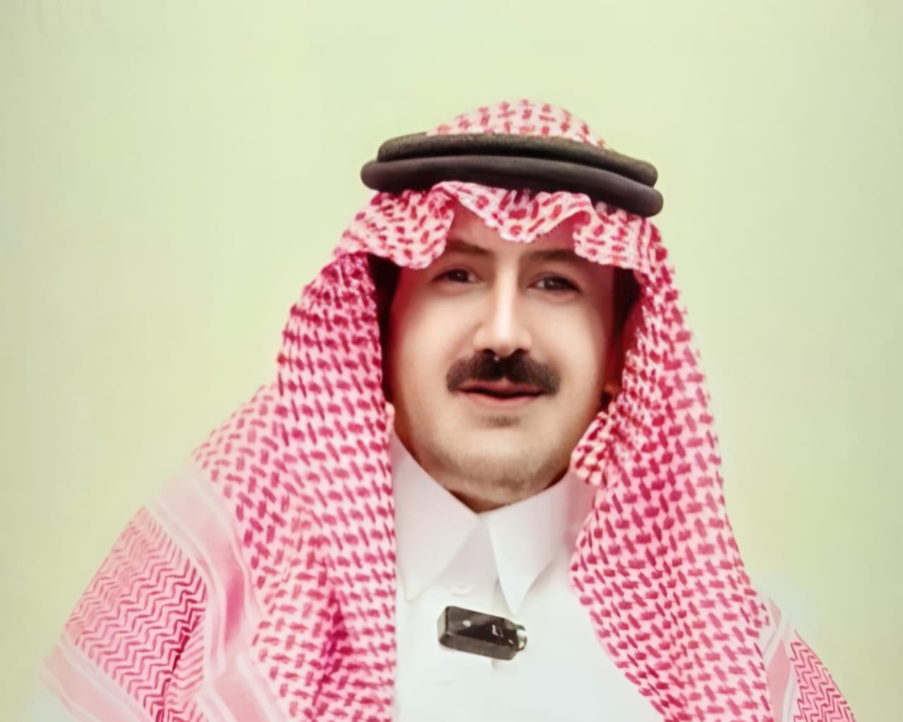 بيت علم وفضل يزدان بـ "غادة".. التبريكات تنهال على الدكتور فهد بن ريحان وحرمه الدكتورة الجوهرة